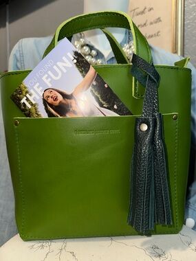 PLG 🦄 green apple 🍏 mini Crossbody tote NEW